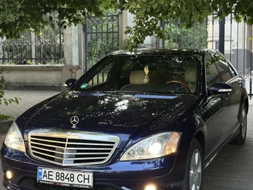 Авто Mercedes 500 2007 № 8897914