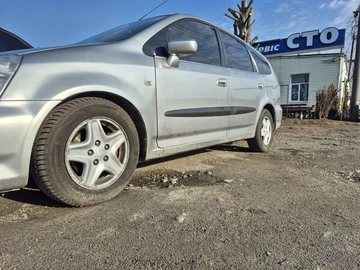Авто Honda Stream 2003 № 8897926