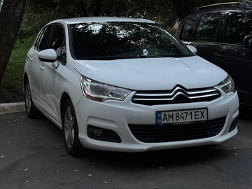 Авто Citroen C4 2012 № 8898004