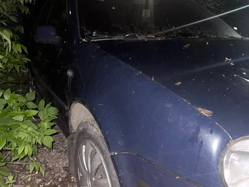 Авто Volkswagen Golf 2000 № 8898008
