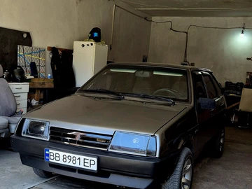 Авто ВАЗ 2109 2004 № 8898015