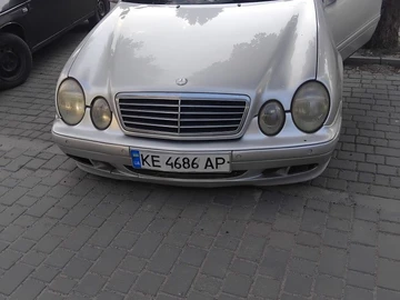 Авто Mercedes Clk Серия 2001 № 8898027
