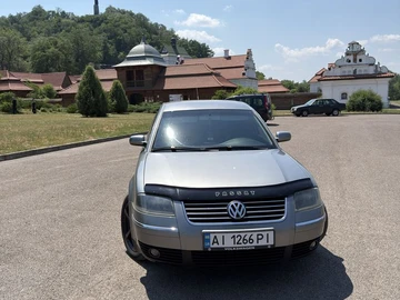 Авто Volkswagen Passat Sedan 2003 № 8898087