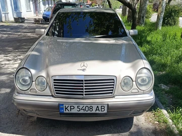 Авто Mercedes E Серия 1997 № 8898089