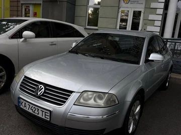 Авто Volkswagen Passat Sedan 2004 № 8898102