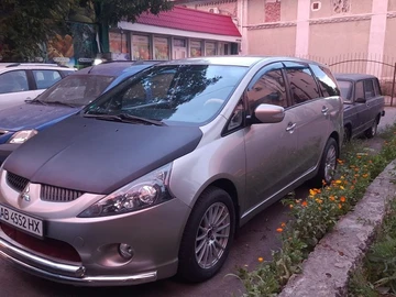 Авто Mitsubishi Grandis 2006 № 8898131