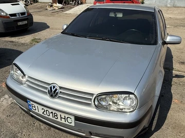 Авто Volkswagen Golf 2001 № 8898137
