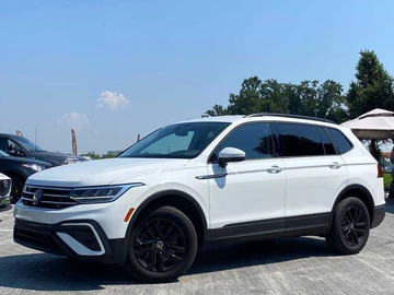 Авто Volkswagen Tiguan 2021 № 8898248