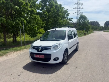 Авто Renault Kangoo Passenger 2015 № 8898263