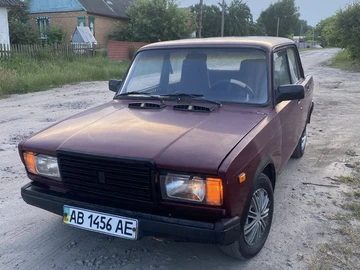 Авто ВАЗ 2107 1994 № 8898267