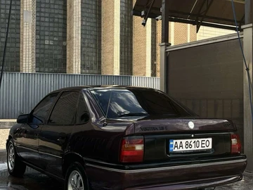 Авто Opel Vectra 1993 № 8898280