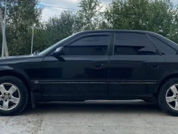 Авто Audi 100 1992 № 8898293