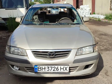 Авто Mazda 626 2002 № 8898364
