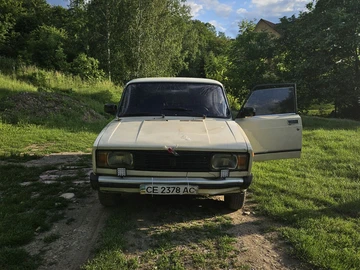 Авто ВАЗ 2105 1988 № 8898533