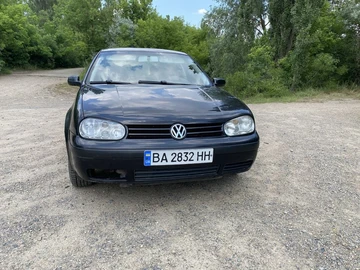 Авто Volkswagen Golf 2002 № 8898604