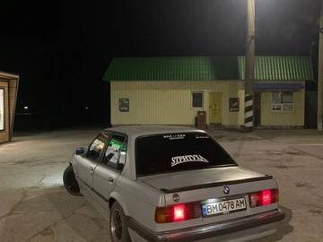 Авто BMW 3 Серия 1986 № 8898680