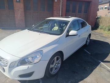 Авто Volvo S60 2012 № 8898699