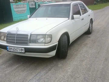 Авто Mercedes 260 1987 № 8898722