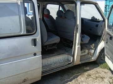 Авто Ford Transit 1998 № 8898804