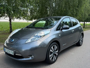 Авто Nissan Leaf 2013 № 8898799