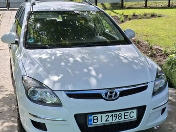Авто Hyundai I30 2010 № 8898842
