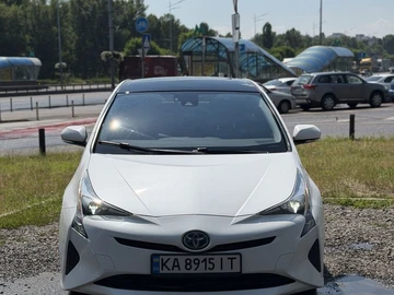 Авто Toyota Prius 2017 № 8898868