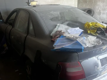 Авто Audi A4 1998 № 8899009