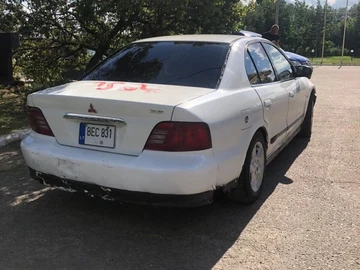 Авто Mitsubishi Galant 2001 № 8899021
