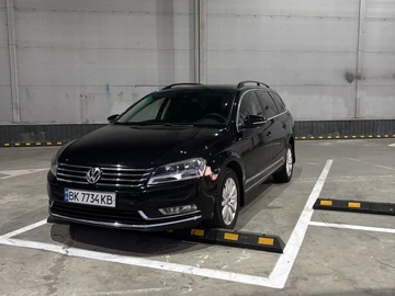 Авто Volkswagen Passat Variant 2012 № 8899150