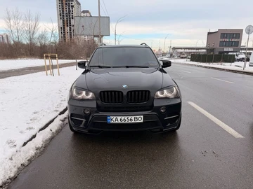 Авто BMW X5 2012 № 8899181
