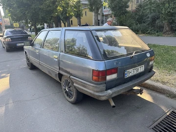 Авто Renault 19 1992 № 8899216