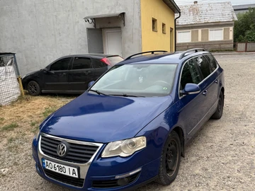 Авто Volkswagen Passat Variant 2006 № 8899371