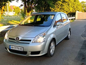Авто Toyota Verso 2005 № 8899372