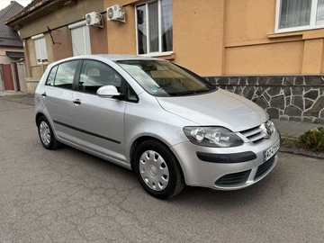 Авто Volkswagen Golf Plus 2005 № 8899563
