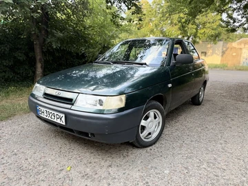 Авто ВАЗ 2110 2003 № 8899605