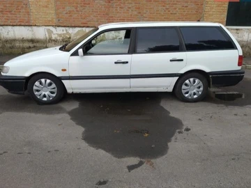 Авто Volkswagen Passat Variant 1996 № 8899617