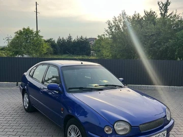 Авто Toyota Corolla 2000 № 8899829