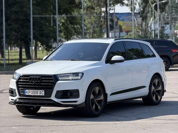 Авто Audi Q7 2017 № 8899830
