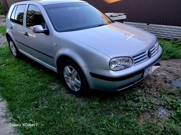 Авто Volkswagen Golf 2002 № 8899940