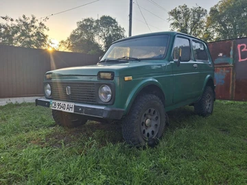 Авто ВАЗ 21213 1999 № 8899947