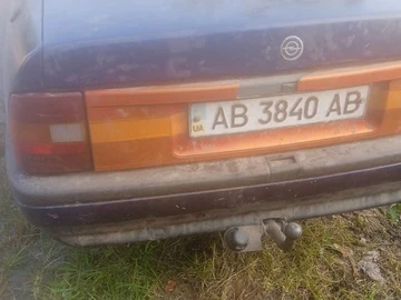 Авто Opel Vectra 1991 № 8899949