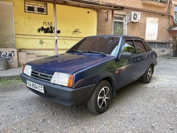 Авто ВАЗ 21099 1998 № 8899970