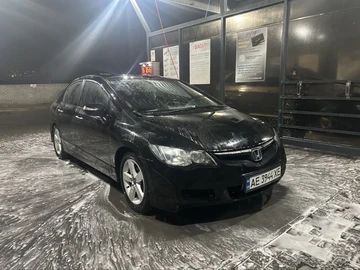 Авто Honda Civic 2008 № 8900043