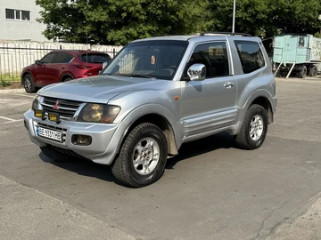 Авто Mitsubishi Pajero 2001 № 8900069