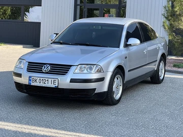 Авто Volkswagen Passat Sedan 2004 № 8900135