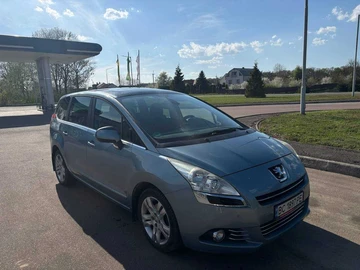 Авто Peugeot 5008 2009 № 8900172