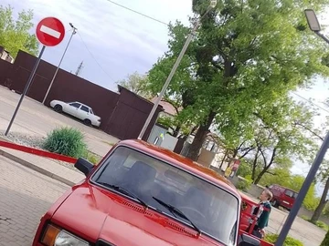 Авто ВАЗ 2107 1994 № 8900221