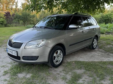 Авто Skoda Fabia 2008 № 8900243