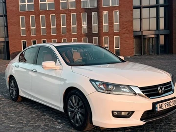 Авто Honda Accord 2012 № 8900292