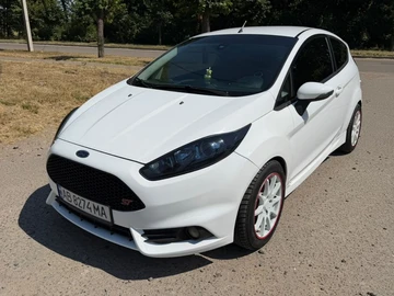 Авто Ford Fiesta St 2014 № 8900365